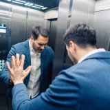 cosa fare se si rimane bloccati in ascensore