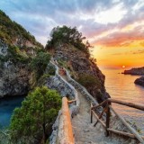 Basilicata segreta: due mari e spiagge nere lontano dal caos