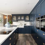 Armarios de cocina en azul oscuro