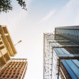 Per migliorare l'accessibilità economica degli alloggi, è necessario costruire più case