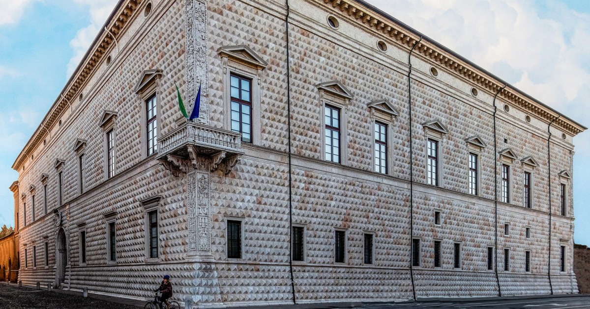 Cosa vedere al Palazzo dei Diamanti? Opere, mostre e curiosità