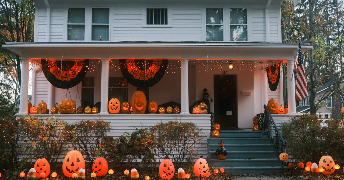 Decorazione Halloween Fantasmi Luminosi: 3 Spiriti Volanti Da 80cm Con Luci LED Colorate Per Esterno/Interno - Atmosfere Spaventose Per Giardino, Terrazza, Balcone