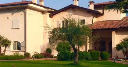 Home in Iseo, Brescia - 2,400,000 euros