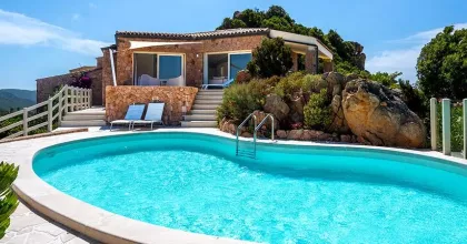 Wohn in Trinità d'Agultu e Vignola, Sassari - 1.350.000 euro