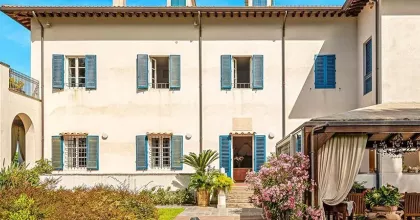 Casa a Massa, Massa-Carrara - 8.500.000 euro