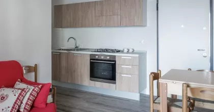 Home in Torri del Benaco, Verona - 295,000 euros