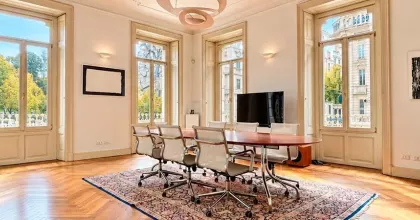 Office in Milano - 2,700,000 euros